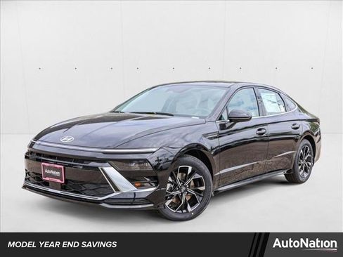 New 2025 Hyundai Sonata SEL image 1