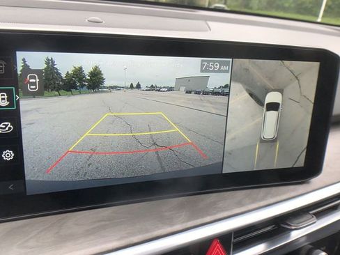 New 2025 Kia Sorento SX image 17