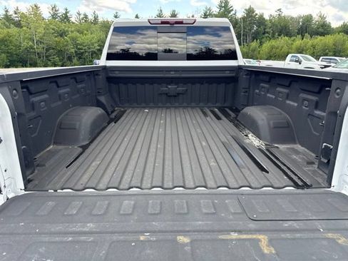 Used 2024 Chevrolet Silverado 2500 LTZ w/ LTZ Convenience Package AWD/4WD image 5
