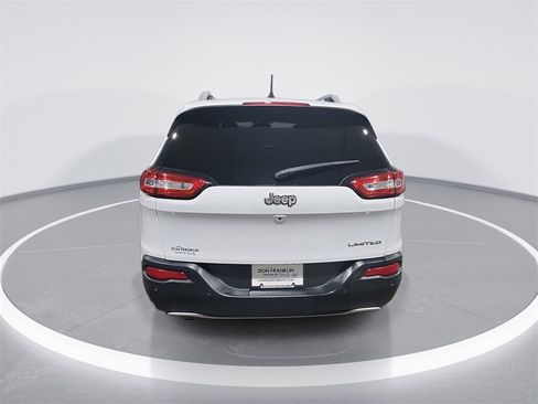 Used 2017 Jeep Cherokee Limited w/ Luxury Group image 7