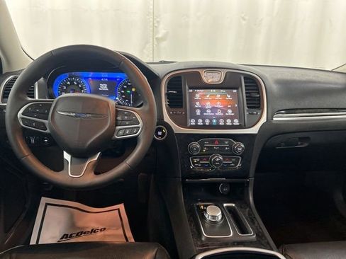 Used 2023 Chrysler 300 Touring L w/ Popular Equipment Group image 25