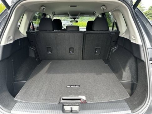 New 2026 Nissan Rogue SV w/ Cold Weather Package image 14