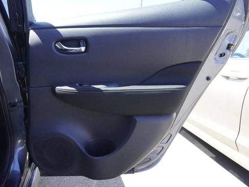 Used 2025 Nissan Leaf S FWD image 25
