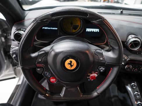 Used 2015 Ferrari F12 Berlinetta image 10