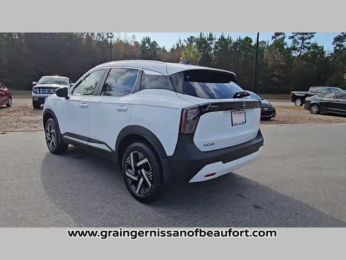 New 2026 Nissan Kicks SV w/ SV Premium Package image 29