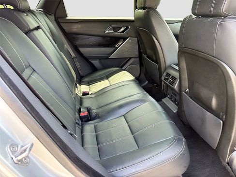 Used 2019 Land Rover Range Rover Velar R-Dynamic SE AWD/4WD image 28