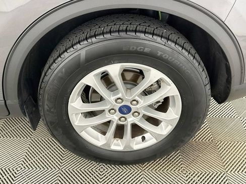 Used 2022 Ford Escape SE FWD image 20