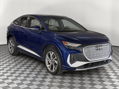Certified 2023 Audi Q4 e-tron Prestige AWD/4WD image 7