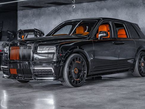 Used 2023 Rolls-Royce Cullinan AWD/4WD image 6