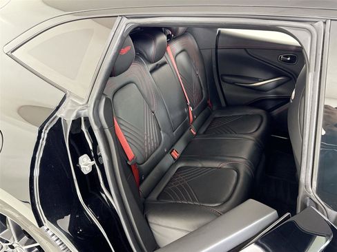 Used 2021 Aston Martin DBX image 26