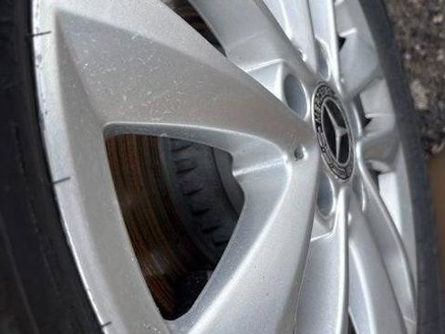 Used 2019 Mercedes-Benz C 300 4MATIC Sedan image 11