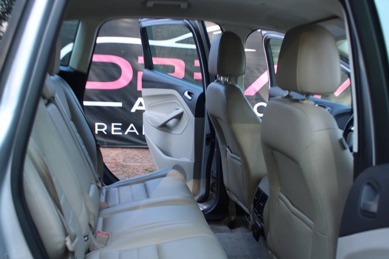 Used 2015 Ford C-MAX SE FWD image 10