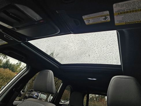 Certified 2025 Subaru Forester Premium image 21