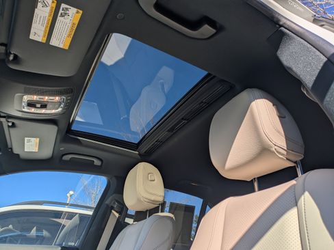 Certified 2024 Mercedes-Benz GLE 350 4MATIC image 11