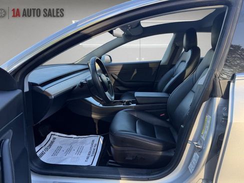 Used 2018 Tesla Model 3 Long Range AWD/4WD image 9