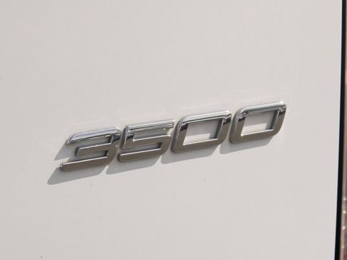 Used 2019 Mercedes-Benz Sprinter 144 Cargo image 35