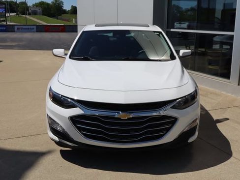 Used 2024 Chevrolet Malibu LT FWD image 7