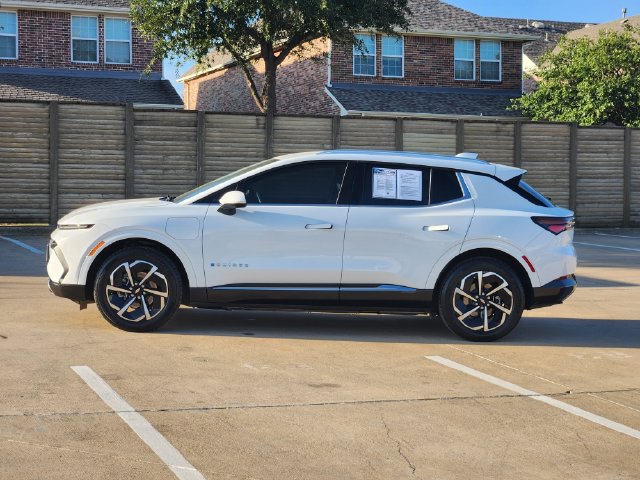Used 2024 Chevrolet Equinox EV LT AWD/4WD image 11