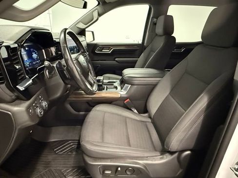 Used 2023 Chevrolet Silverado 1500 RST image 17