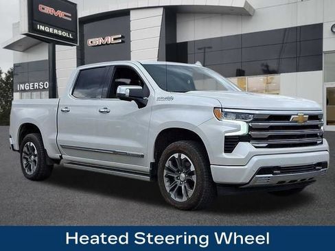 Used 2025 Chevrolet Silverado 1500 High Country w/ Technology Package AWD/4WD image 37