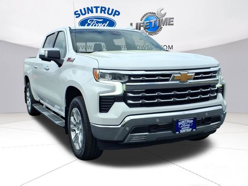 Used 2024 Chevrolet Silverado 1500 LTZ image 2