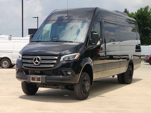 New 2026 Mercedes-Benz Sprinter 3500 image 2