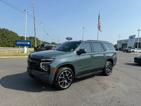 Used 2026 Chevrolet Tahoe RST w/ Comfort Package RWD image 3