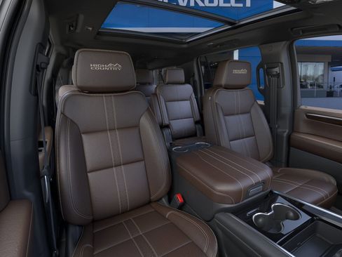 New 2026 Chevrolet Suburban High Country w/ Sun And Tow Package image 40