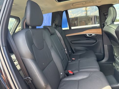 Used 2025 Volvo XC90 T8 Plus w/ Protection Package Premier image 12