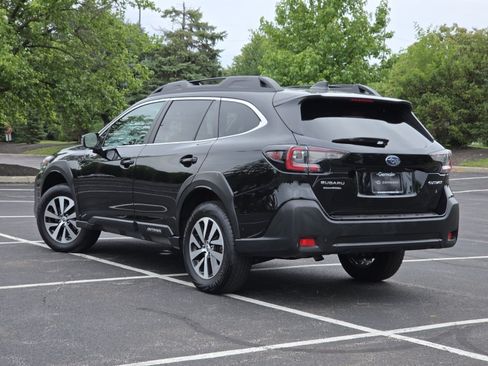 Used 2024 Subaru Outback Premium AWD/4WD image 19