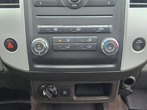 Used 2011 Nissan Xterra S AWD/4WD image 19