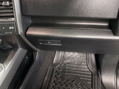 Used 2020 Ford F150 XLT w/ Equipment Group 302A Luxury image 29