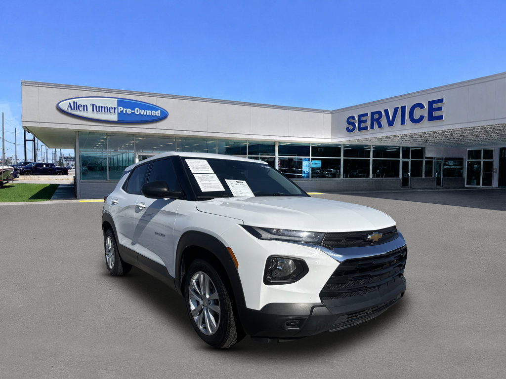 Used 2021 Chevrolet TrailBlazer LS FWD image 2