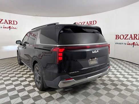 Used 2026 Kia Carnival SX FWD image 6