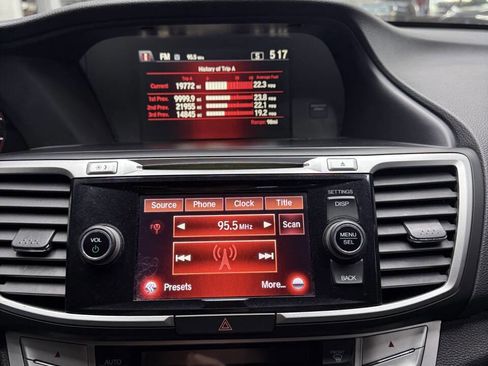 Used 2015 Honda Accord EX-L image 22