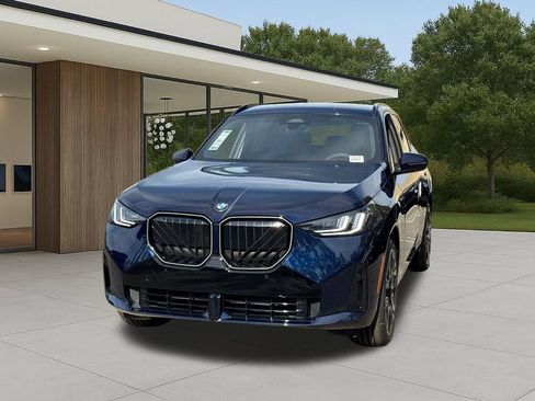 New 2026 BMW X3 xDrive30i w/ M Sport Package AWD/4WD image 2