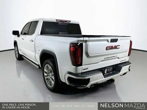 Used 2021 GMC Sierra 1500 Denali w/ Denali Ultimate Package AWD/4WD image 8