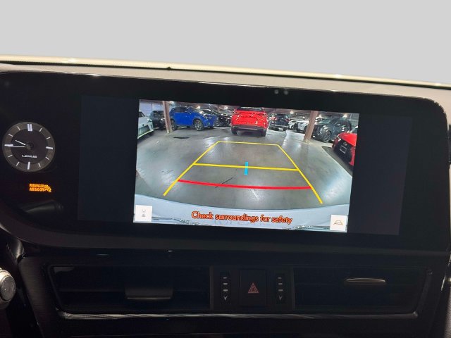 Used 2024 Lexus ES 300h w/ Premium Package FWD image 34