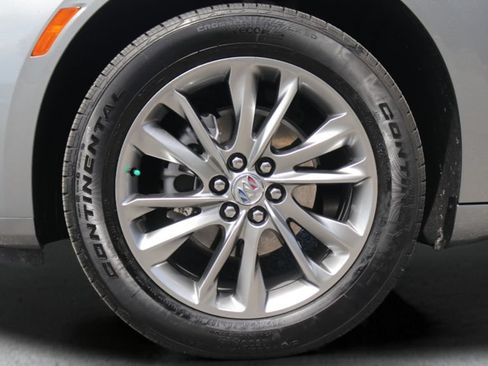 Used 2024 Buick Enclave Avenir w/ Trailering Package, 5000 lbs. FWD image 9