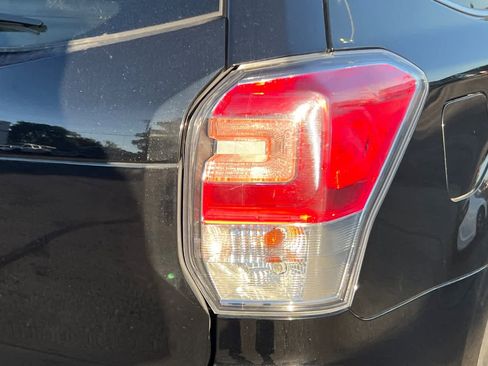 Used 2018 Subaru Forester 2.0XT Touring w/ Popular Package #3B image 16