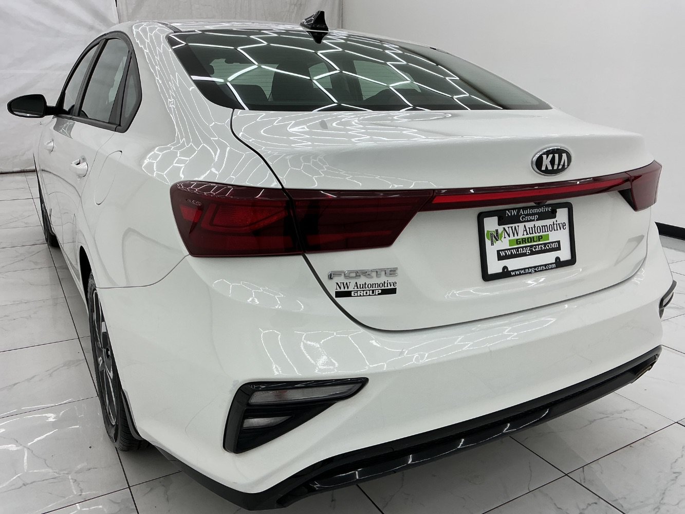 Used 2020 Kia Forte LXS FWD image 9