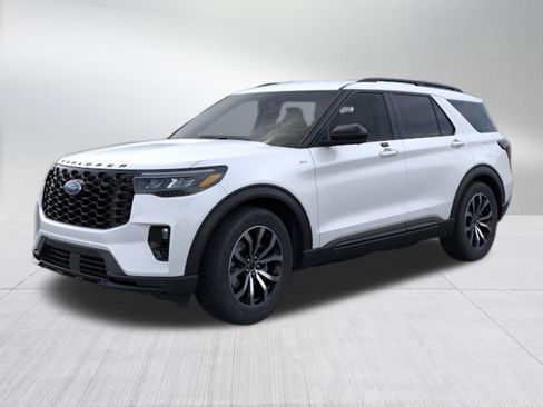 New 2026 Ford Explorer ST-Line image 4