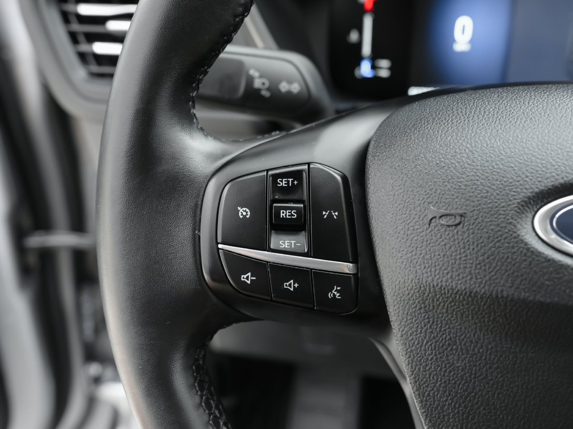 Used 2024 Ford Escape Active FWD image 18