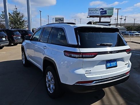 Used 2024 Jeep Grand Cherokee Limited image 7