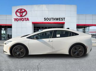 New 2026 Toyota Prius Plug-In Hybrid FWD video 3