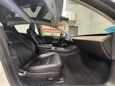 Used 2022 Tesla Model 3 Long Range AWD/4WD image 10