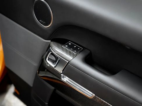 Used 2022 Land Rover Range Rover Sport SVR Carbon Edition AWD/4WD image 29