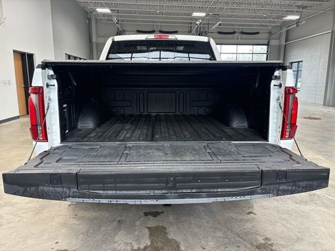 Used 2024 Ford F150 King Ranch w/ FX4 Off-Road Package image 14