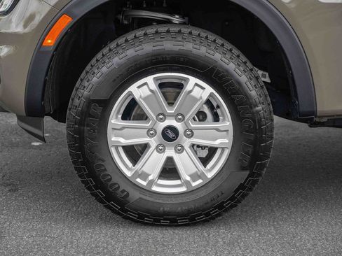 Certified 2025 Ford Ranger XL w/ Trailer Tow Package RWD image 10