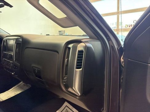Used 2016 Chevrolet Silverado 1500 LT w/ All Star Edition AWD/4WD image 35